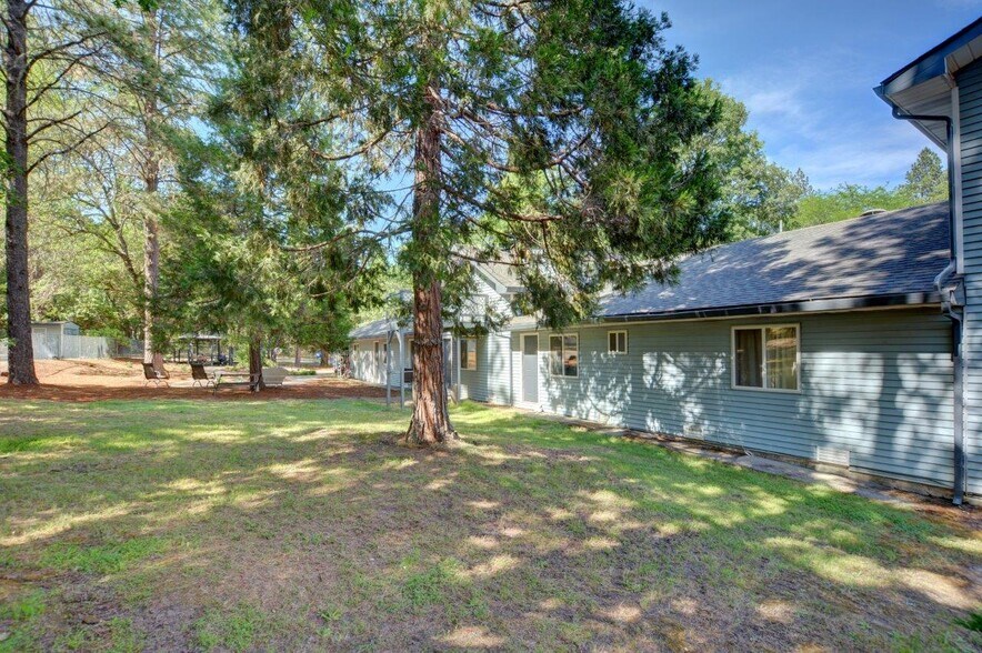 More Photos Of 625 Barbara Drive, Grants Pass Assisted Living For Sale