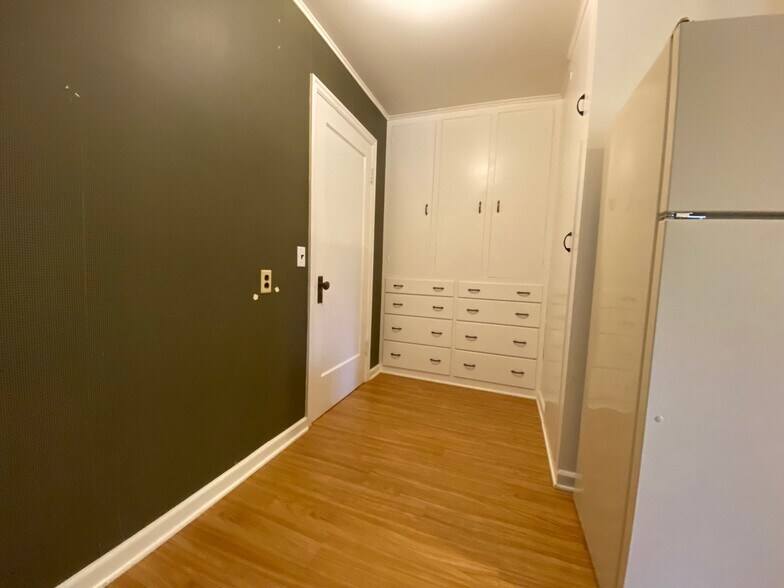 More Photos Of 6403 Tompkins Ct, West Linn Multifamily For Sale
