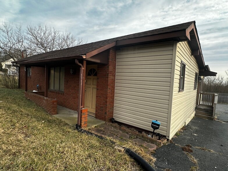 More Photos Of 703-705A Philadelphia Rd, Joppa Office Residential For Sale