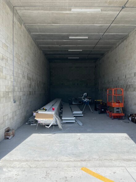 More Photos Of 2720 Placida Rd, Englewood Self Storage For Sale