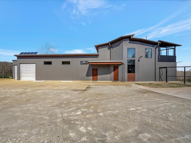 More Photos Of 9778 N US Highway 59, Nacogdoches Research And Development For Sale