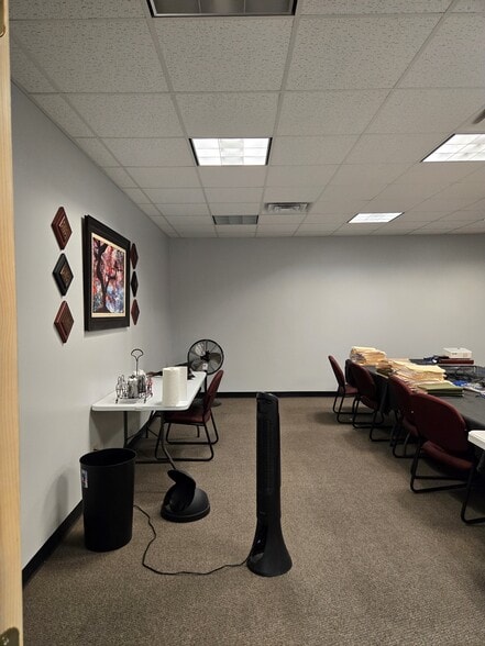 More Photos Of 700 S 10th St, McAllen Office For Sale