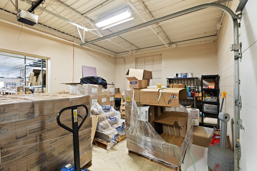 More Photos Of 677 S Cardinal Ln, Scottsburg Industrial For Sale