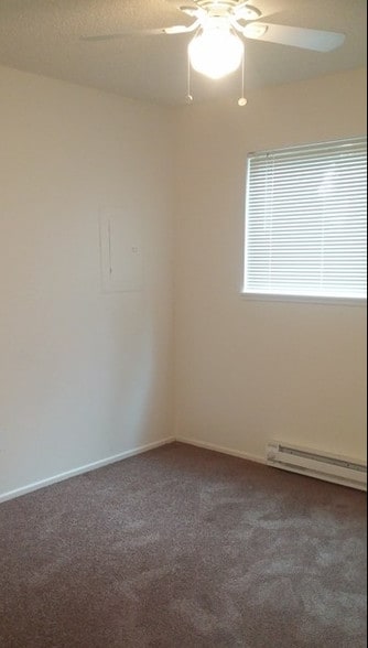More Photos Of 1184 NE Turner Dr, Hillsboro Apartments For Sale