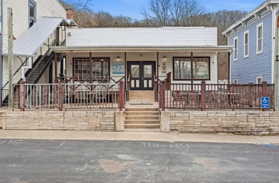 Primary Photo Of 40 2nd st, Hartsburg Restaurant For Sale