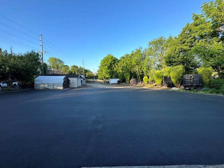 More Photos Of 843 Cherry St, Norristown Warehouse For Sale