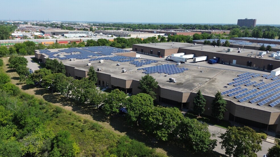 More Photos Of 140 McLevin Ave, Toronto Warehouse For Lease