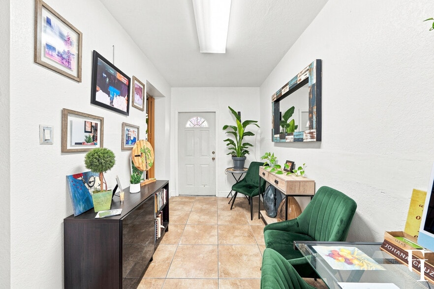 More Photos Of 1353 SW 1st St, Miami Storefront Retail Residential For Sale