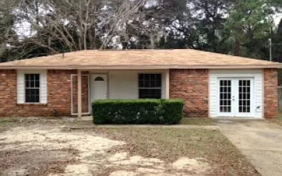 More Photos Of , Tallahassee Multifamily For Sale