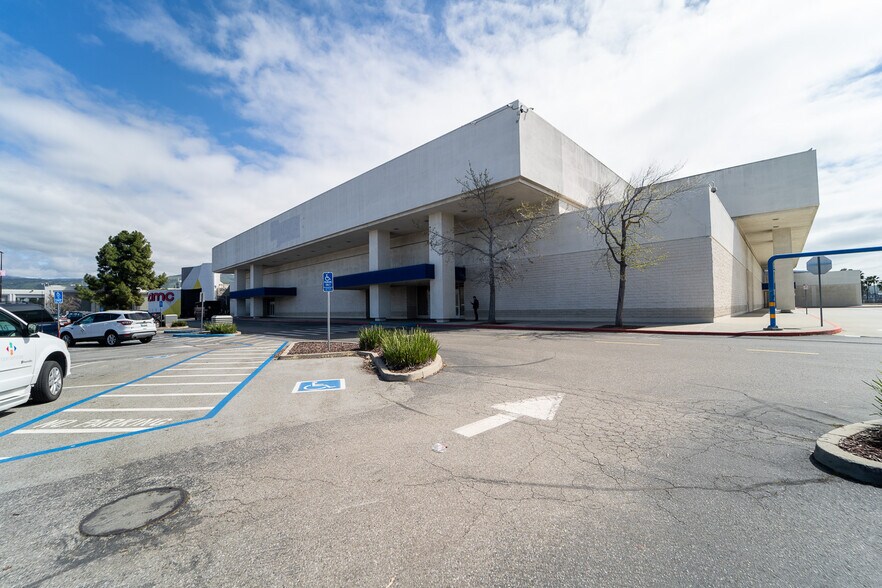 More Photos Of 2200 Eastridge Loop, San Jose Unknown For Lease