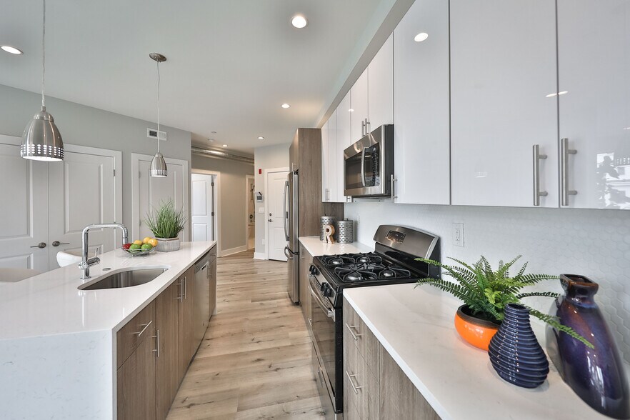 More Photos Of 1540 Ridge Ave, Philadelphia Apartments For Sale