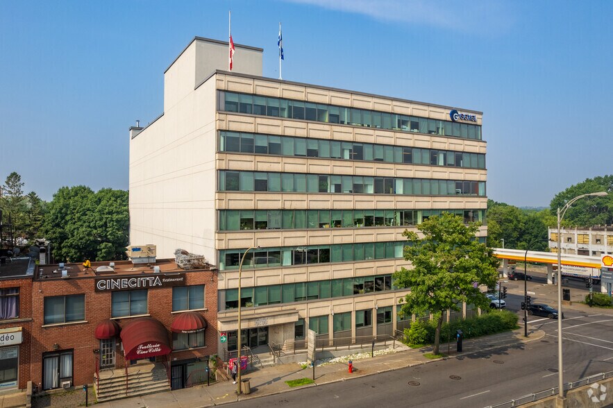 More Photos Of 5250 Boul Décarie, Montréal Office For Lease