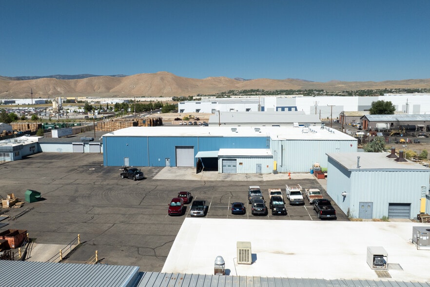 More Photos Of 5601 Echo Ave, Reno Warehouse For Lease