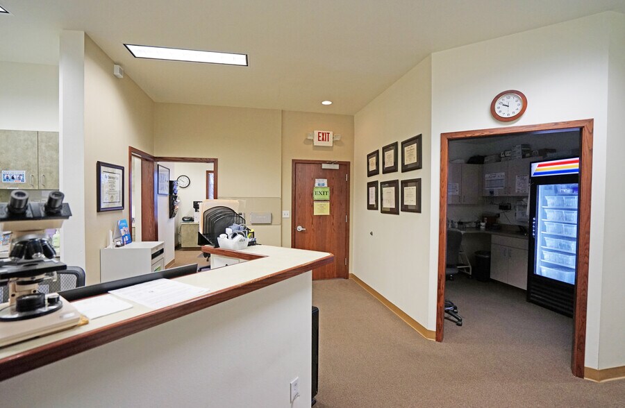 More Photos Of 3901 Creekside Loop, Yakima Medical For Lease