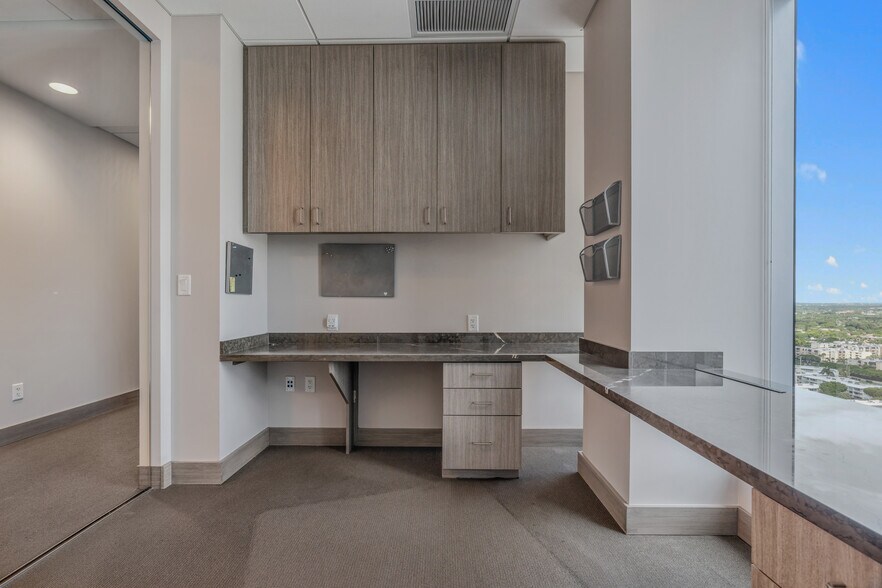 More Photos Of 8950 SW 74th Ct, Miami Office For Lease