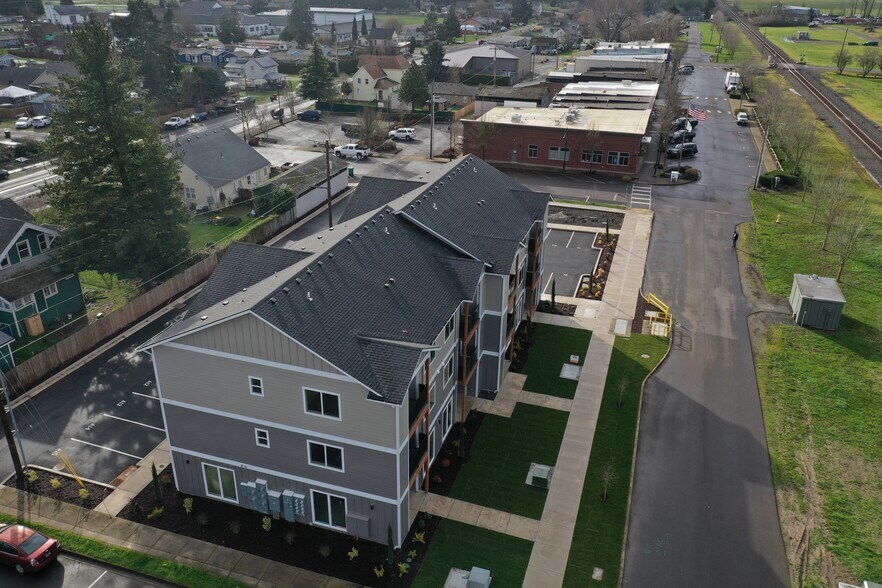 More Photos Of 600 4th St, Gervais Apartments For Lease