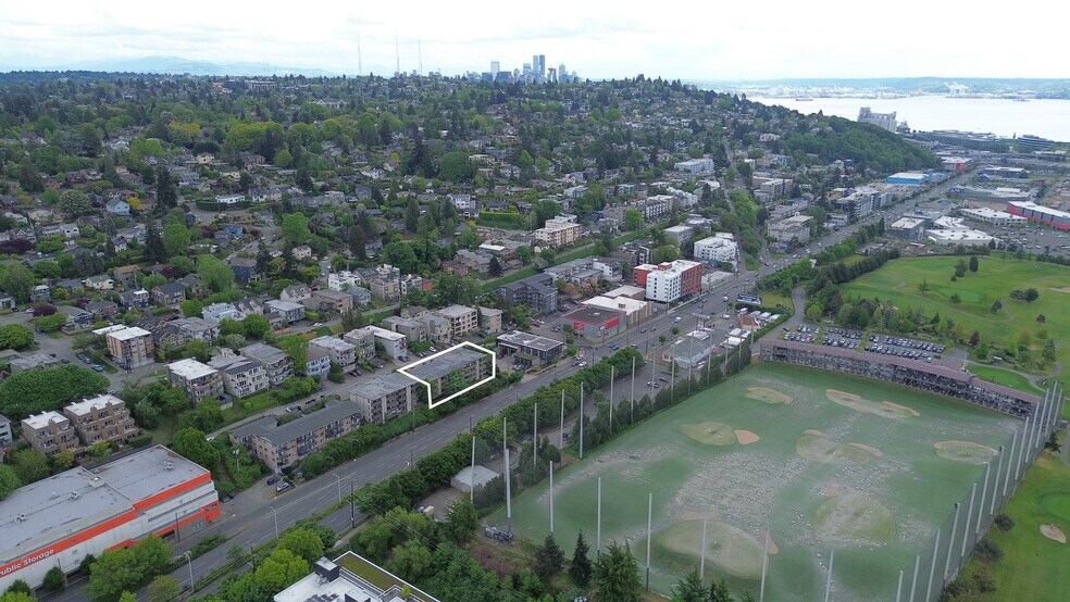 More Photos Of 2820 15th W, Seattle Apartments For Sale