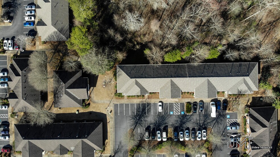 More Photos Of 3578-3592 Old Milton Pky, Alpharetta Medical For Lease