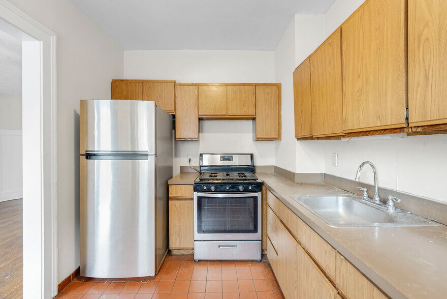 More Photos Of 2617 Euclid Heights Blvd, Cleveland Heights Apartments For Sale