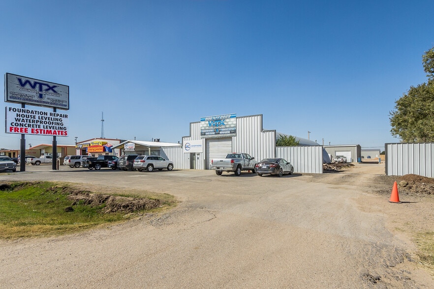 More Photos Of 6636 Canyon Dr, Amarillo Warehouse For Sale