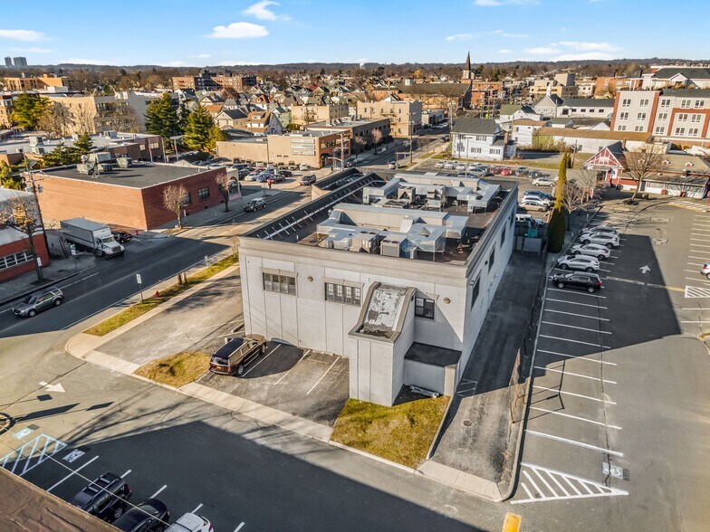 More Photos Of 110 Willis Ave, Mineola Rehabilitation Center For Sale