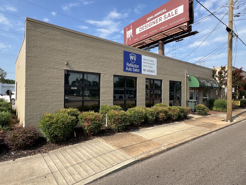 Primary Photo Of 4825 Poplar Ave, Memphis Storefront Retail Office For Sale
