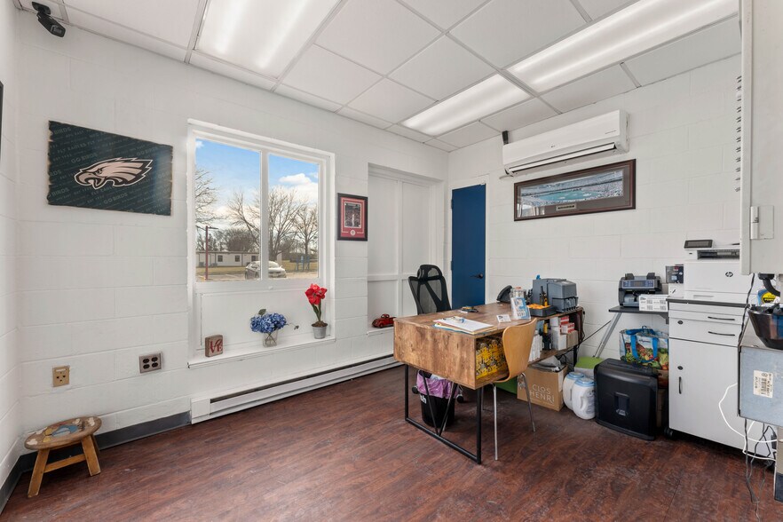 More Photos Of 81 Route 31 N, Pennington Freestanding For Sale