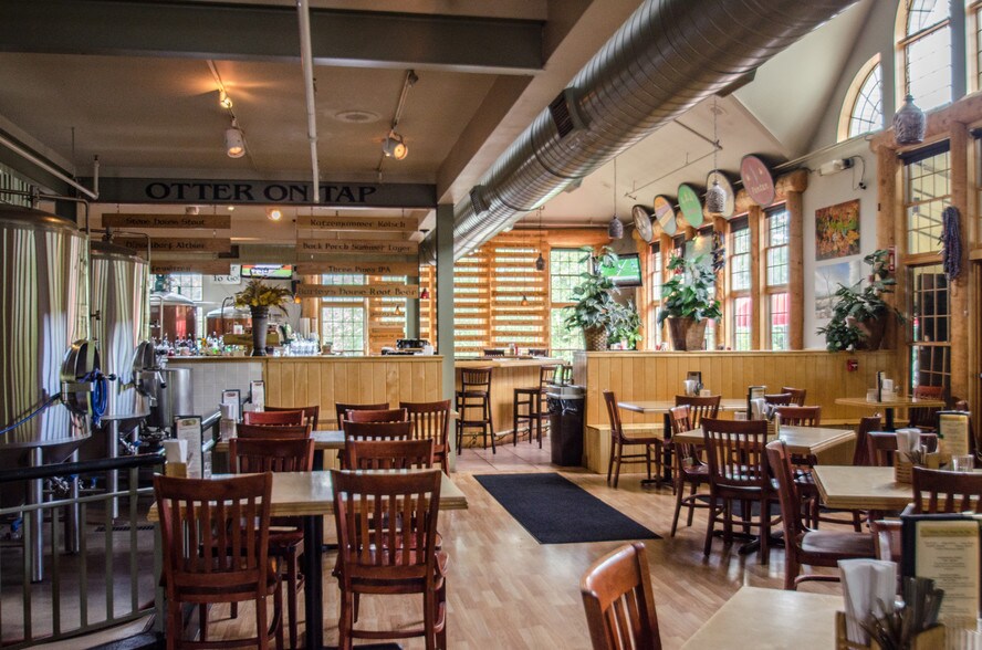 More Photos Of 3 Main St, New Paltz Restaurant For Sale