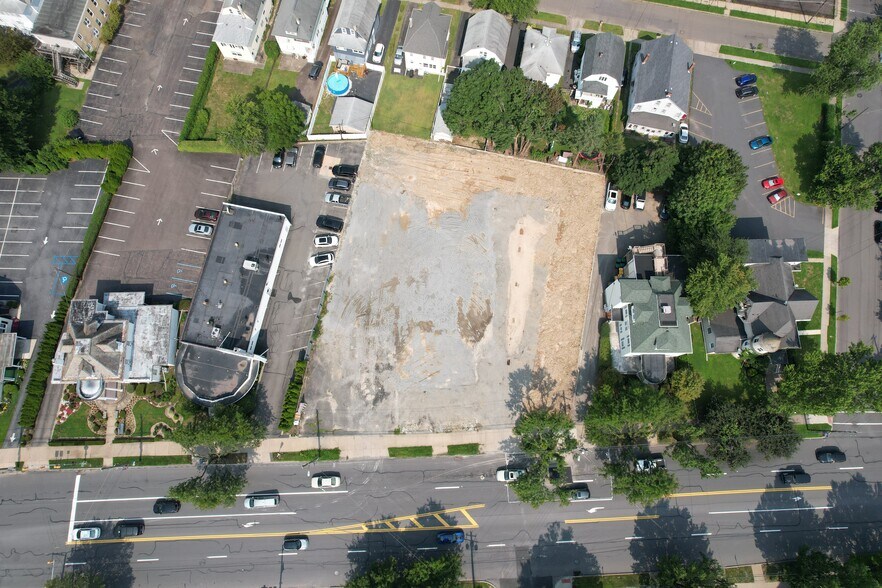 More Photos Of 444-446 Wyoming Ave, Kingston Land For Lease