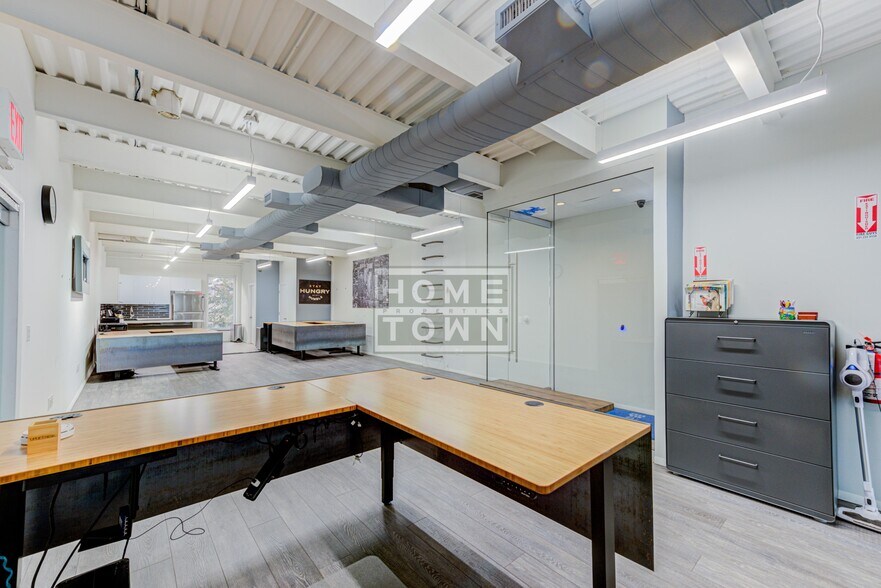 More Photos Of 264 49th St, Brooklyn Flex For Sale