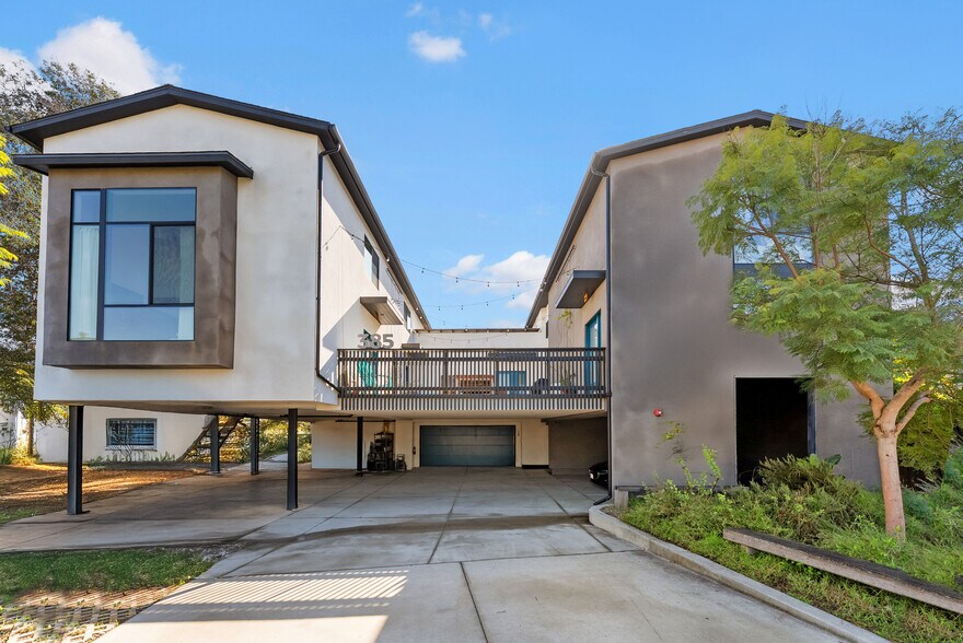 More Photos Of 385 Juniper Ave, Carlsbad Apartments For Sale