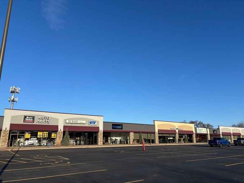 More Photos Of 119 Sand Lake Rd, Onalaska Unknown For Lease