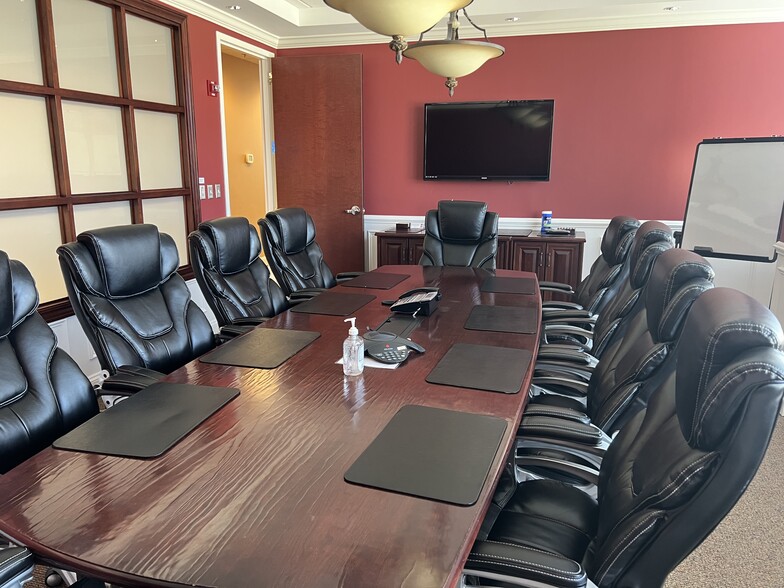 More Photos Of 9520 Berger Rd, Columbia Office For Lease