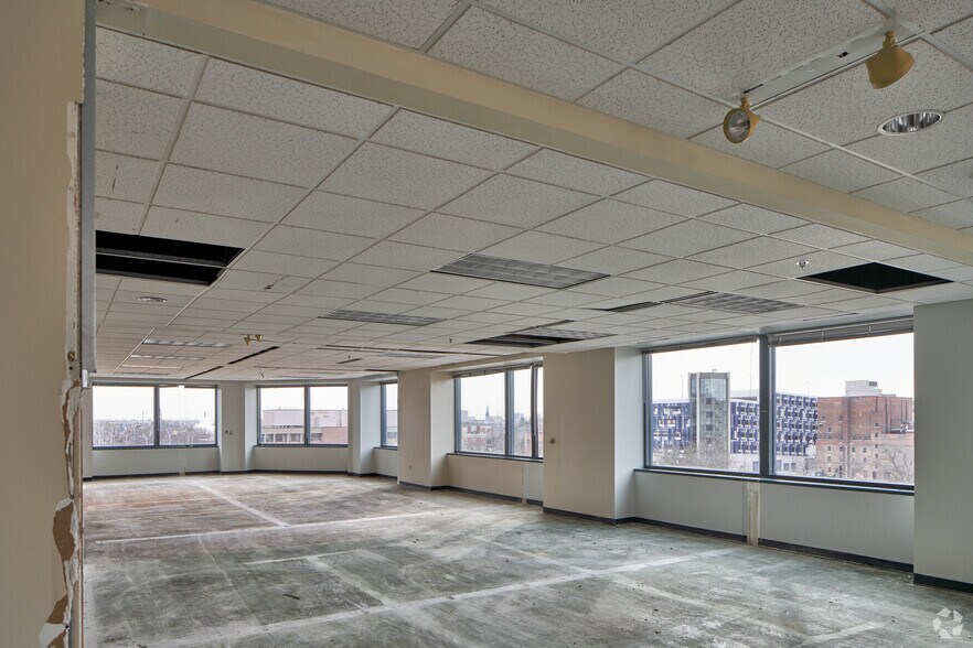 More Photos Of 3663 Woodward Ave, Detroit Office For Lease