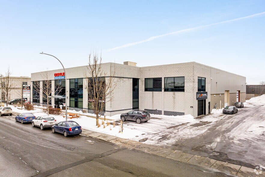 More Photos Of 9157 Rue du Champs-d'Eau, Montréal Showroom For Sale