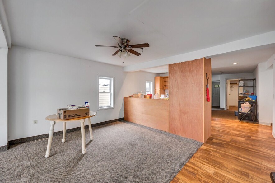 More Photos Of , Scranton General Retail For Sale