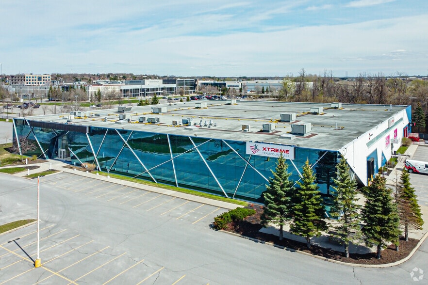 More Photos Of 50 Frank Nighbor Pl, Ottawa Warehouse For Lease