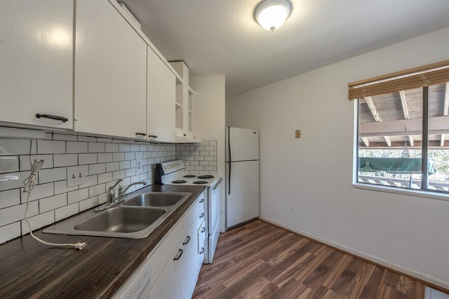 More Photos Of 1742 Hawthorne St, Houston Apartments For Sale