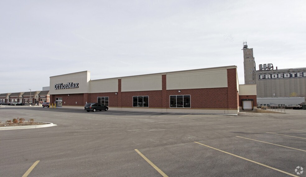 More Photos Of S Miller Parkway, West Milwaukee Unknown For Lease