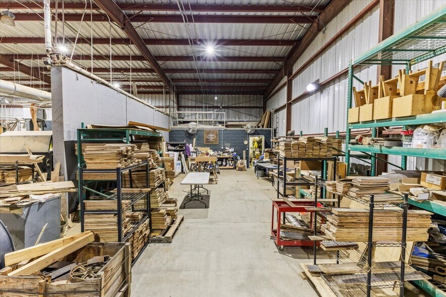 More Photos Of 11085 Baileyton Rd, Greeneville Manufacturing For Lease