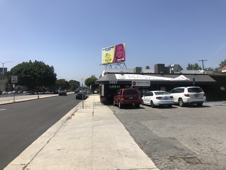 More Photos Of 5607 San Vicente Blvd, Los Angeles Restaurant For Lease