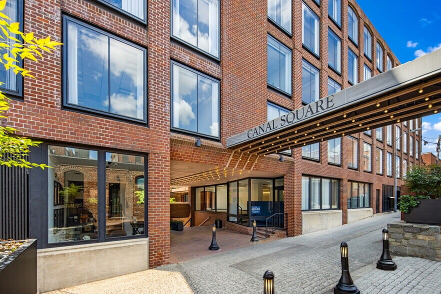 More Photos Of 1054-1066 31st St NW, Washington Unknown For Lease