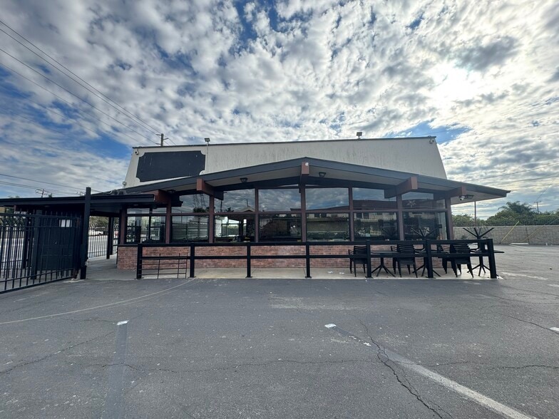 More Photos Of 11241 Beach Blvd, Stanton General Retail For Sale