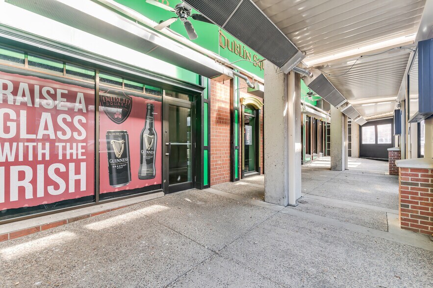 More Photos Of 227-231 Main St, La Crosse Restaurant For Sale