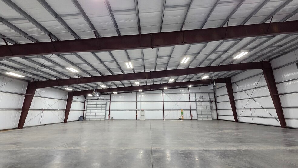 More Photos Of 3663 Southland Dr, Flowery Branch Warehouse For Sale