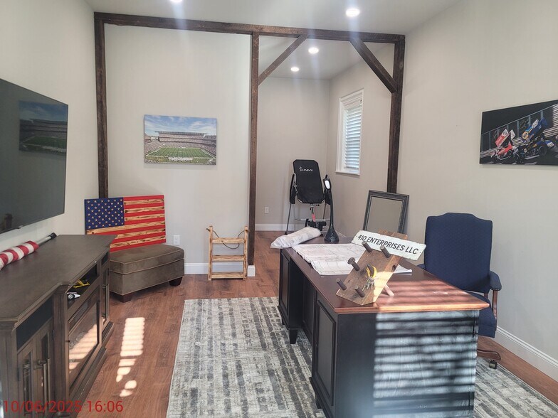 More Photos Of 121 S Main St, Alburtis Apartments For Lease