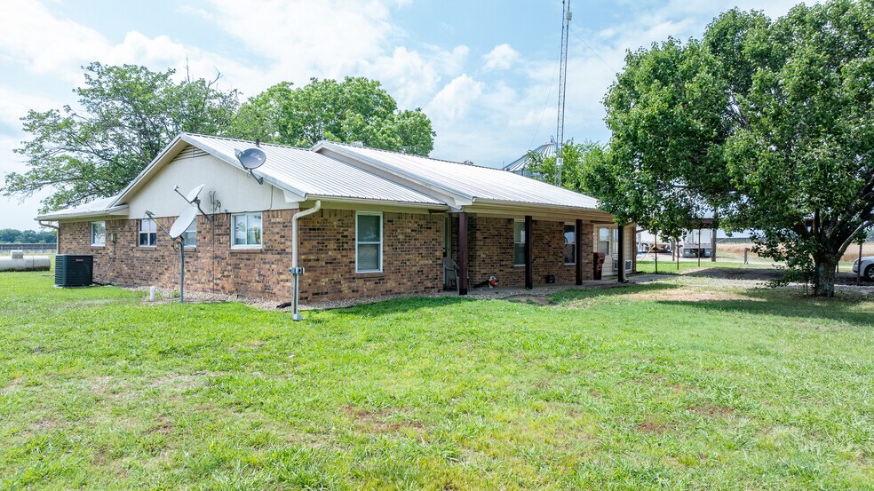 More Photos Of TBD US-271, Bogata Land For Sale