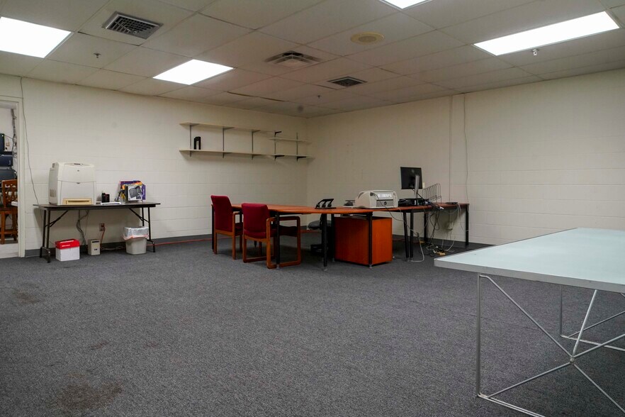 More Photos Of 525 S Highway 77, Robstown Industrial For Lease