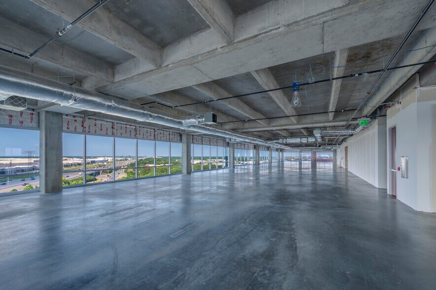 More Photos Of 5775-5875 N Sam Houston Pky W, Houston Unknown For Lease