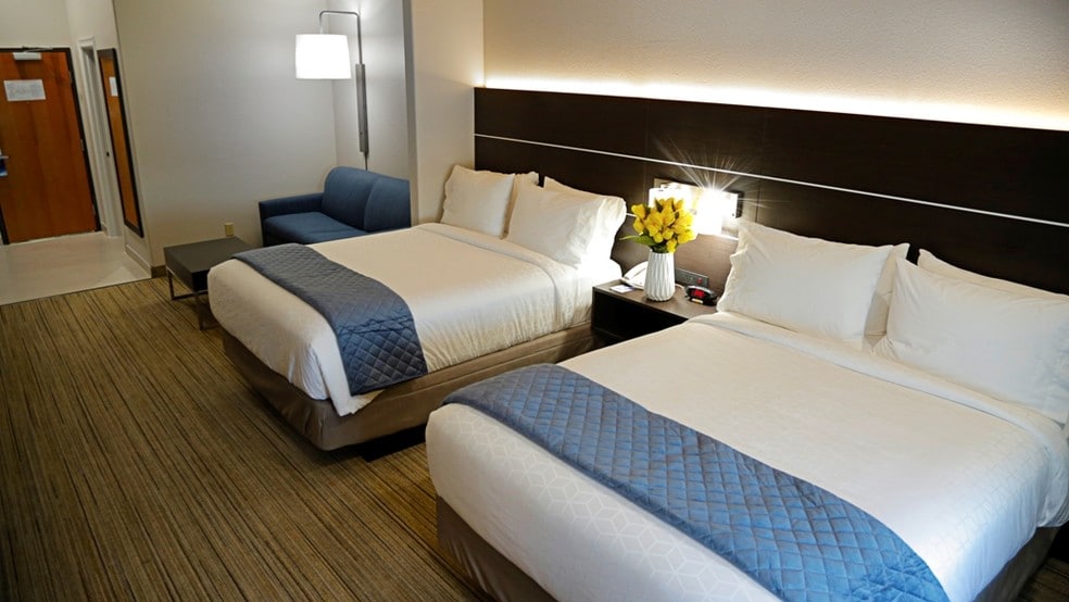 More Photos Of 2440 Gulf Fwy, Texas City Hotel For Sale